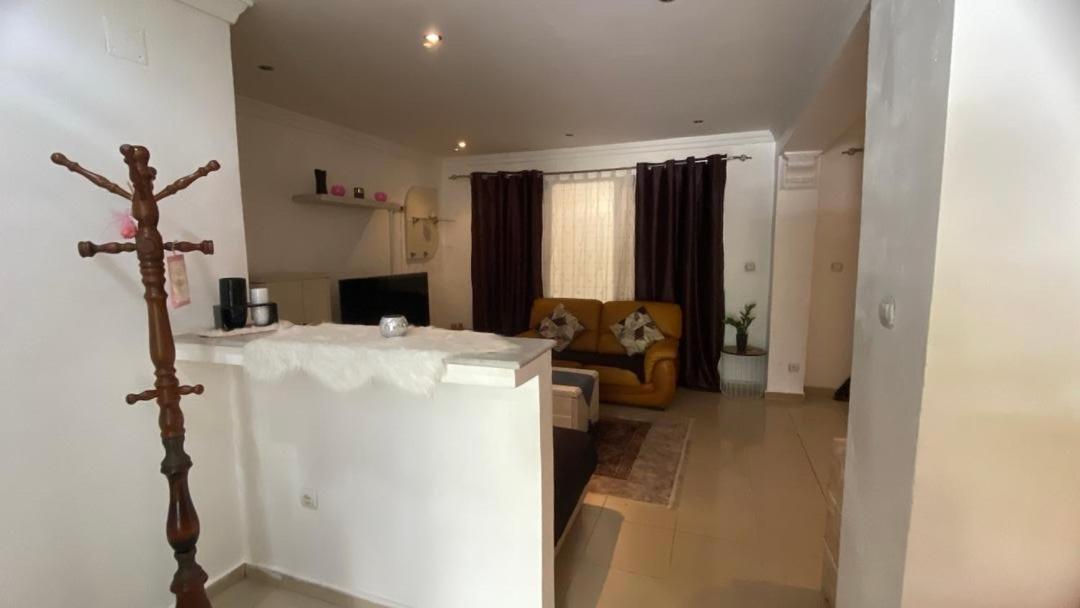 Apartamento Duplex T3 Bien Situe Annaba Exterior foto