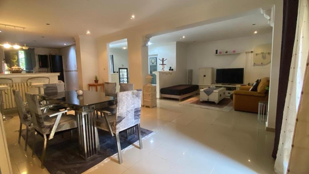 Apartamento Duplex T3 Bien Situe Annaba Exterior foto
